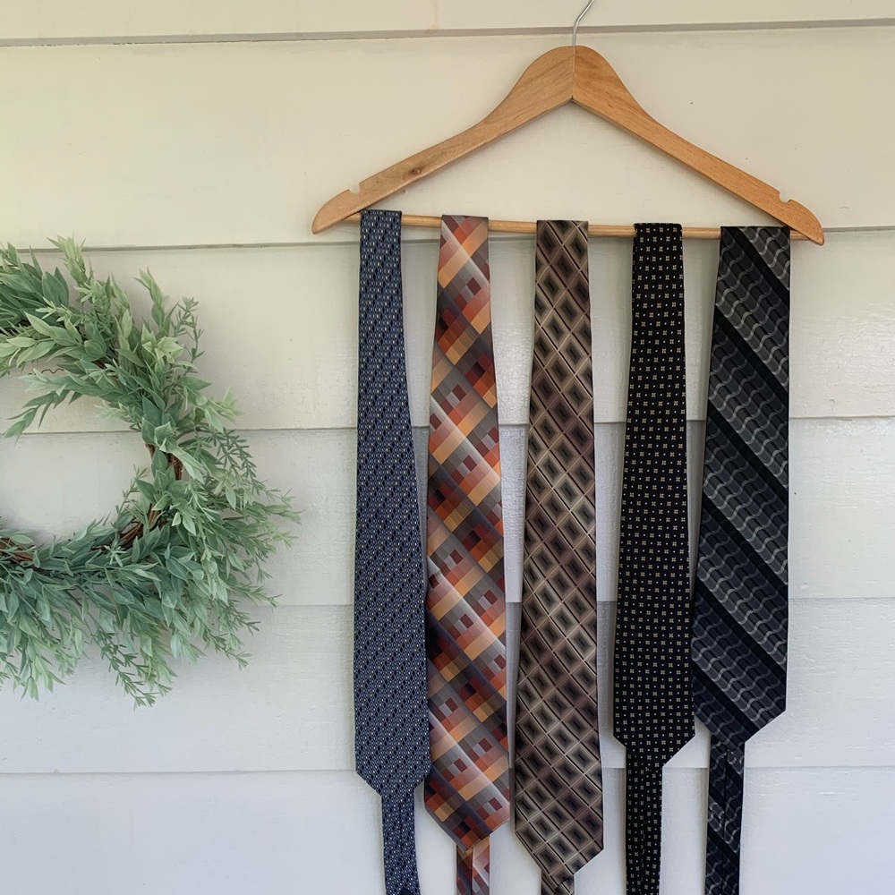 Men’s neck ties
